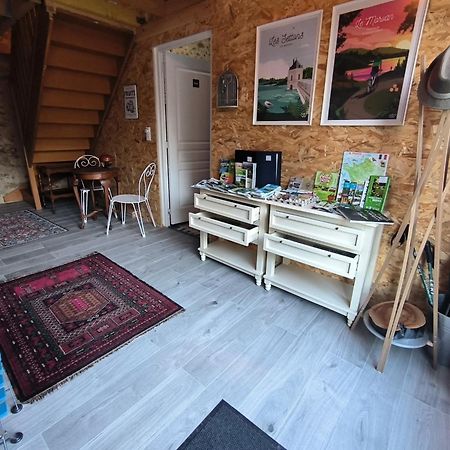 Chambres D'Hotes Montjouan Larochemillay Bagian luar foto